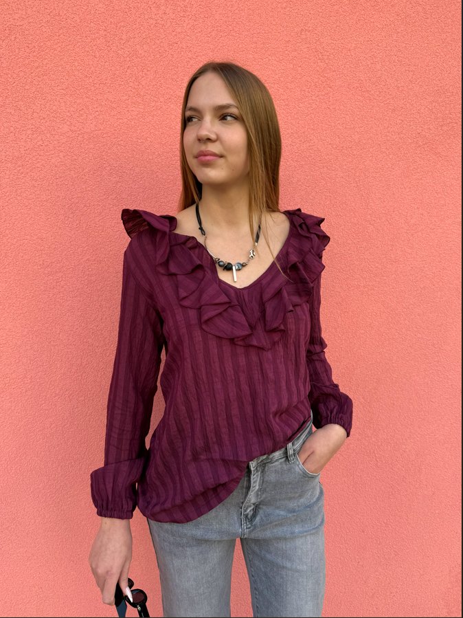 Μακρυμάνικη μπλούζα με βολάν Happening