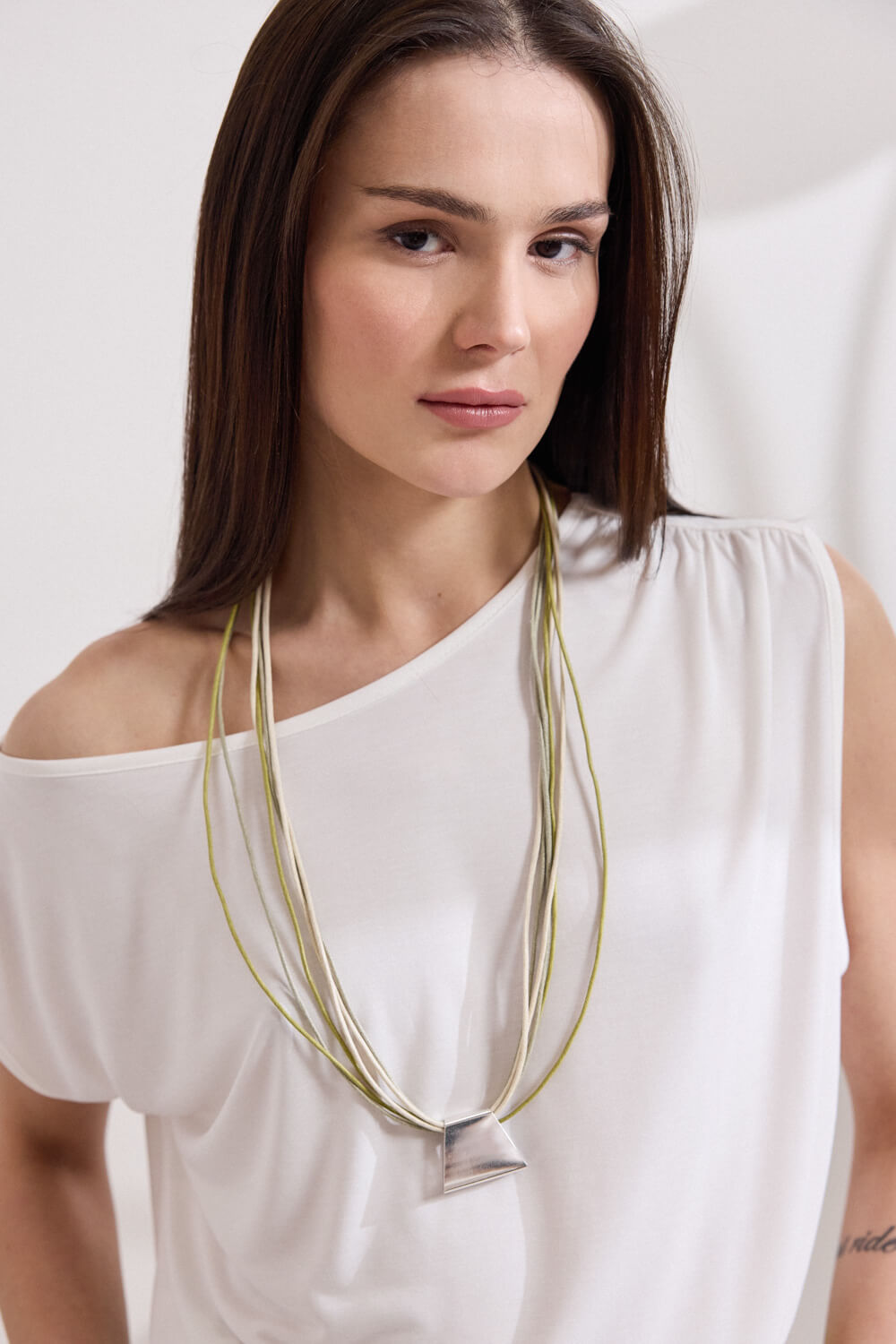 Μακρύ κολιέ χειροποίητο Namaste