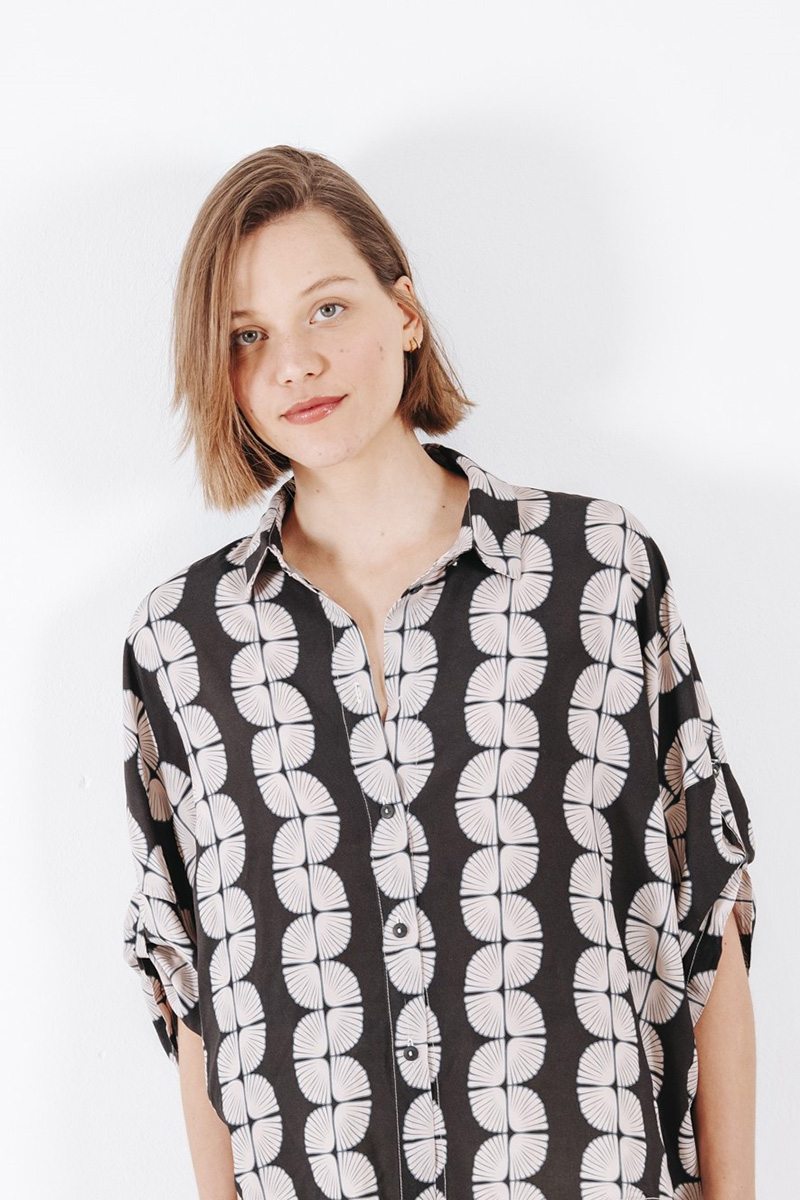 Εμπριμέ πουκάμισο oversized Badila