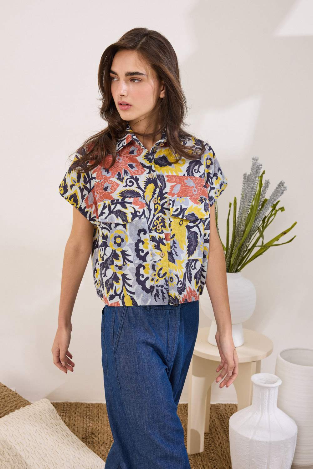 Εμπριμέ πουκάμισο cropped Namaste