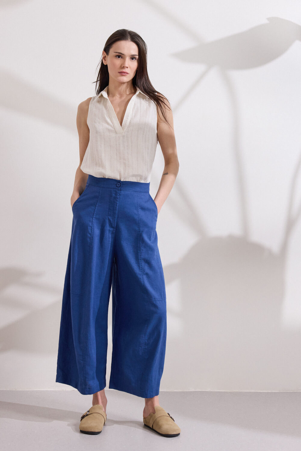 Ψηλόμεσο φαρδύ παντελόνι Namaste