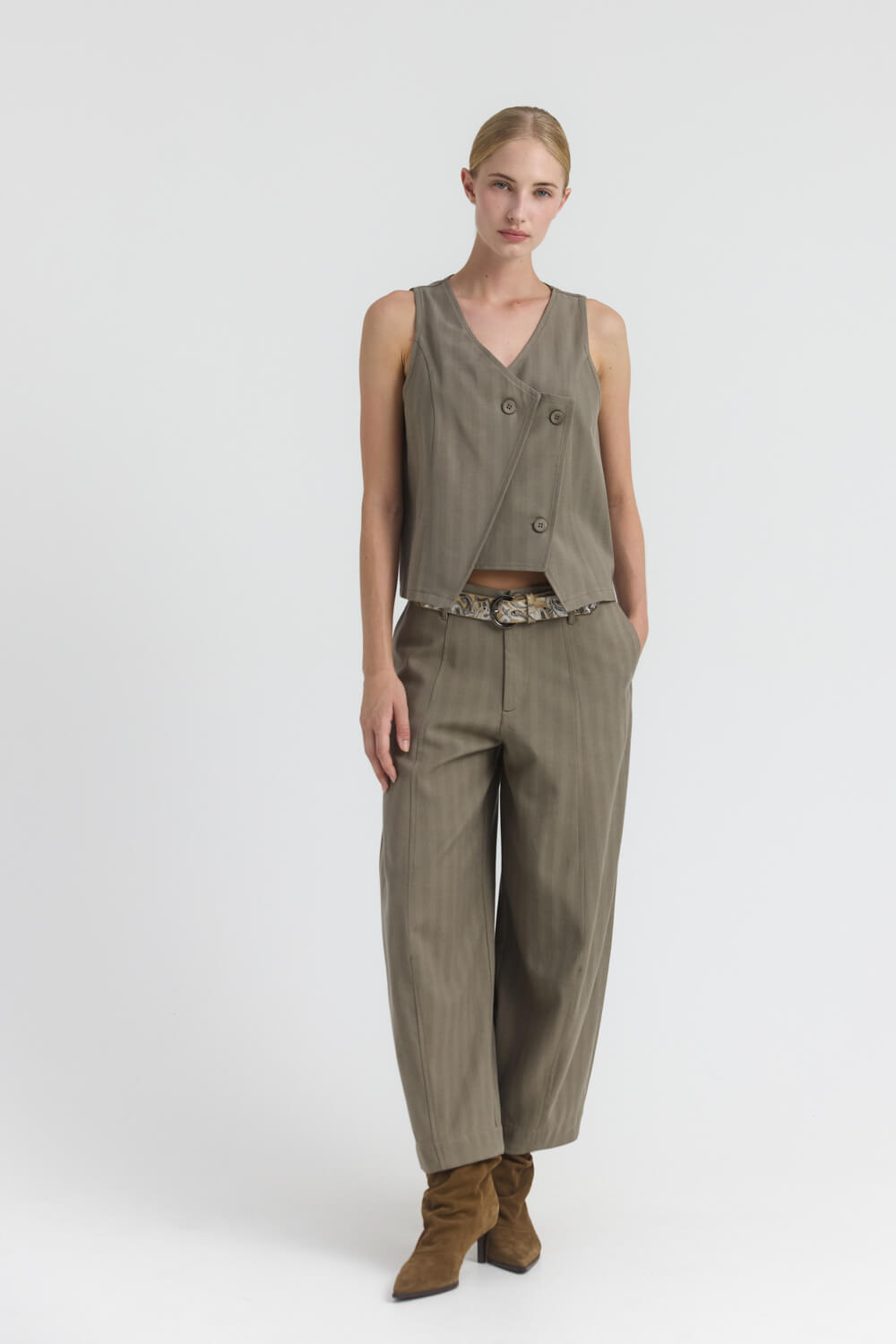 Baggy παντελόνι cropped Namaste